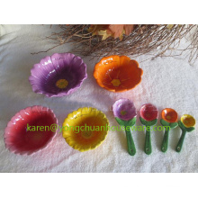 Cerámica mano Paited Set de 4 Medición Cup-Flor forma con cucharas